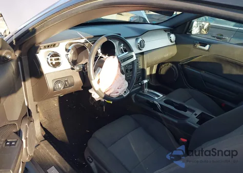 2007 Ford Mustang V6 Deluxe/V6 Premium z USA, uszkodzony, nr VIN 1ZVFT80N375288330